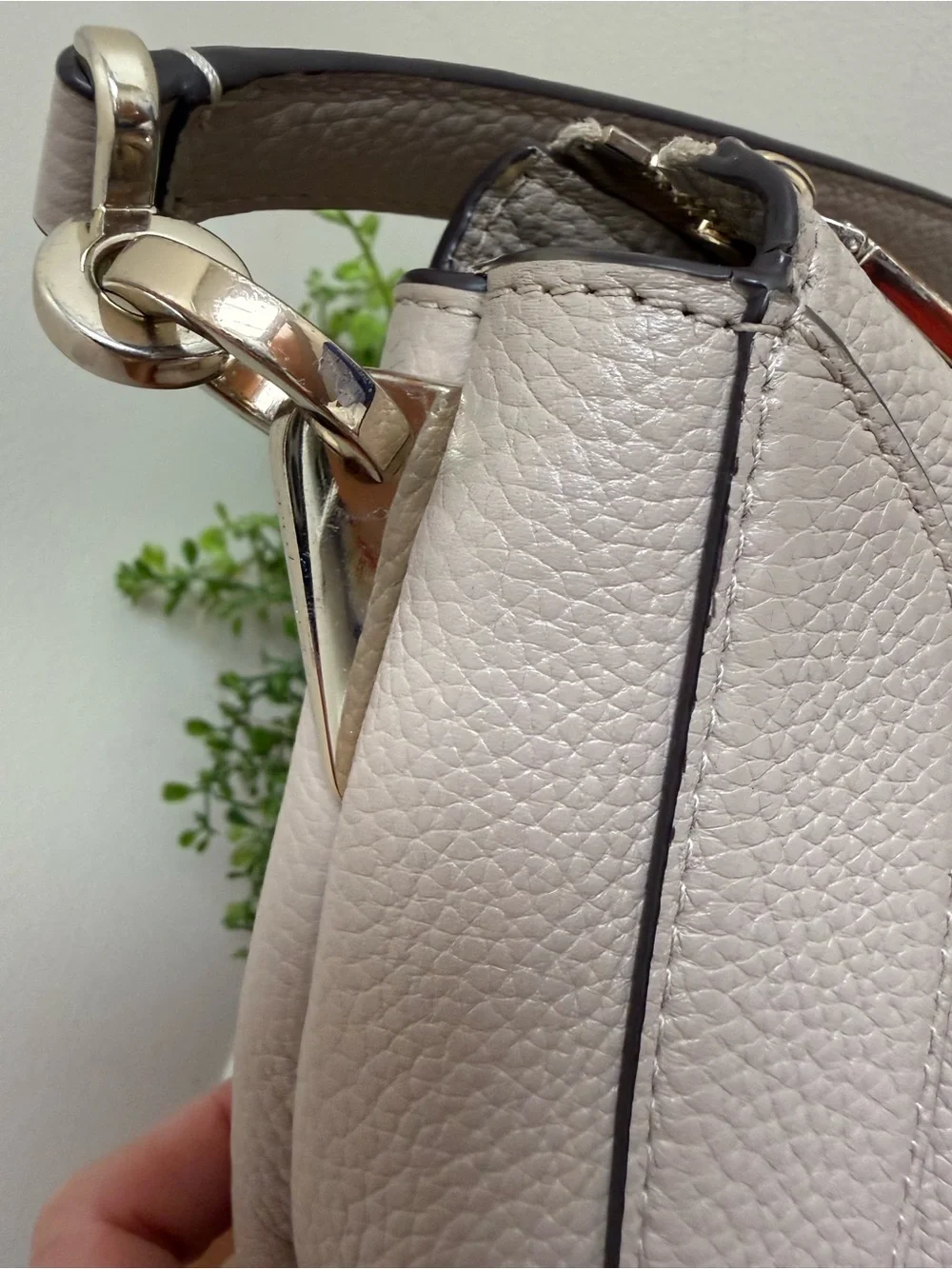 Kate Spade Crush Mushroom Pebbled Leather Medium Crossbody EUC